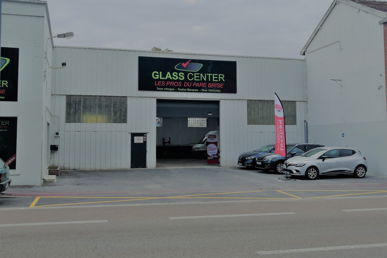Photo Glass center